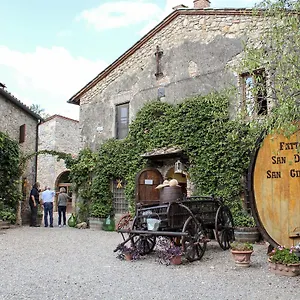  Alloggio per agriturismo Fattoria San Donato Italia
