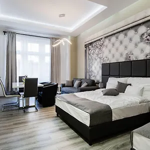  Appartamento A Golden Star Modern Luxury And Ungheria